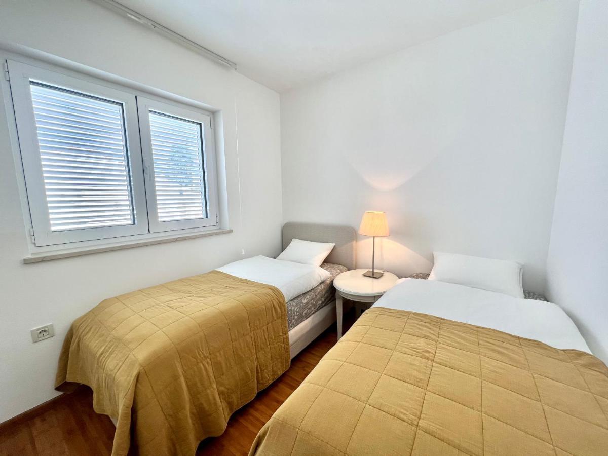 Apartment Golden View Dramalj Eksteriør bilde